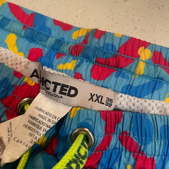 Men's Addicted Swim Trunk - Size XXL - Picture 3 of 3